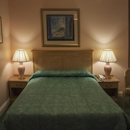 Her Majesty Hotel 伦敦 外观 照片